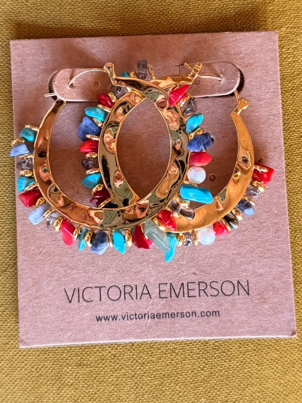 💎 Victoria Emerson Multi-Color Gemstone Chip Hoop Earrings 💎